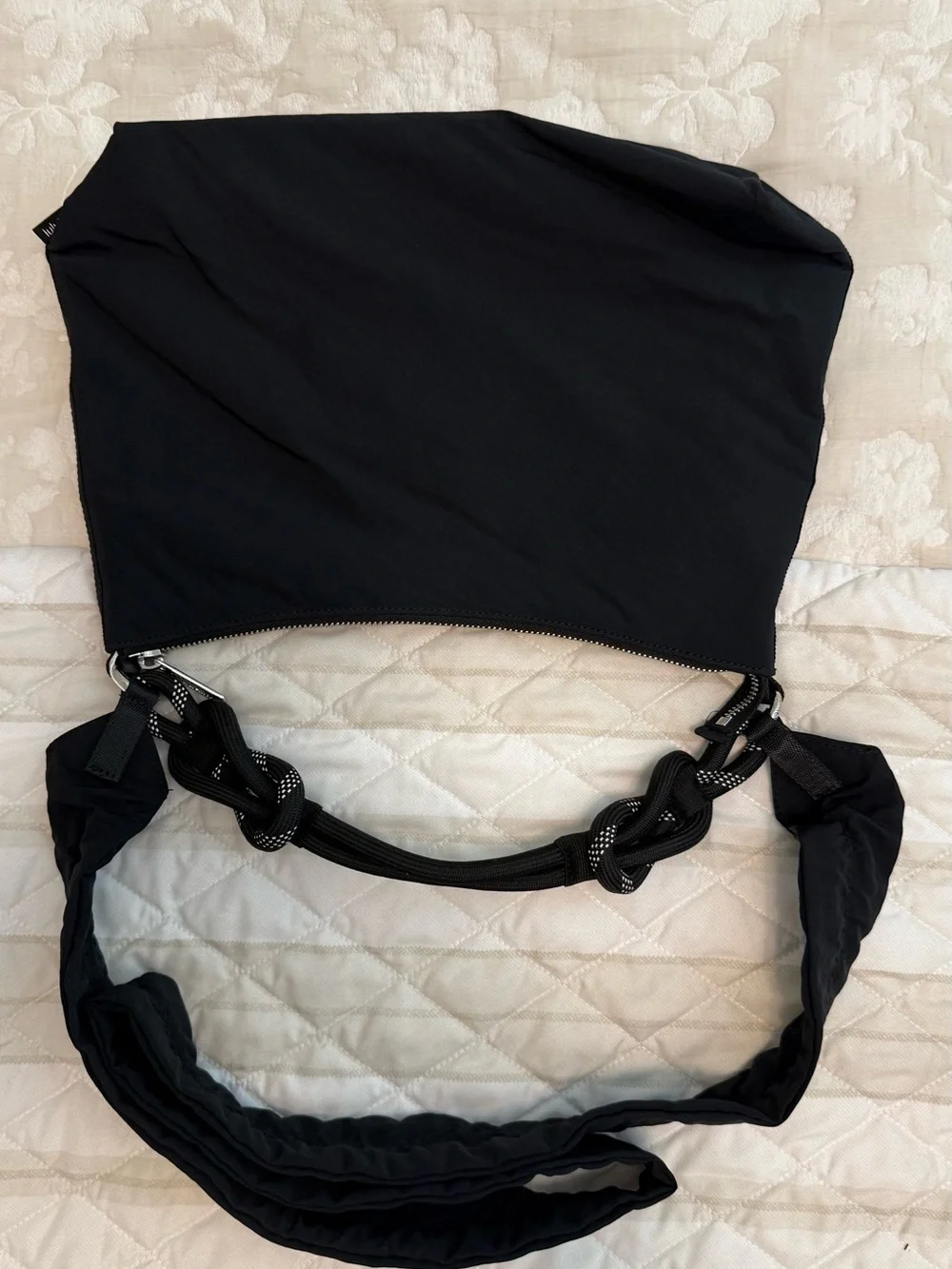 Lululemon Black Rope Crossbody Shoulder Bag Convertible Ruched 6.5